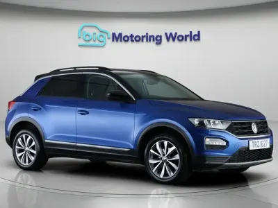 Used VW T-Roc Design 110 HP (80 kW) 2021 Blue SUV