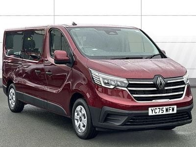 New 2025 Renault Trafic MPV | £30,990 (Expensive)