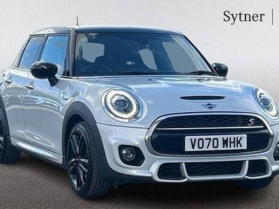 Usado Mini Cooper S Sport 189 HP (139 kW) 2020 Prateado Citadino