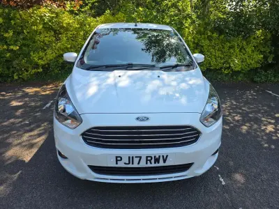 Used Ford Ka Plus Zetec 85 HP (62 kW) 2017 White Hatchback
