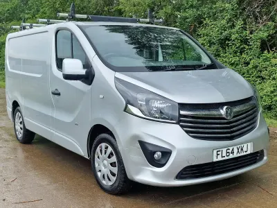 Used Vauxhall Vivaro Sportive 115 HP (84 kW) 2014 Grey MPV