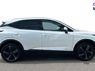 Used Nissan Qashqai Tekna 190 HP (139 kW) 2025 White SUV