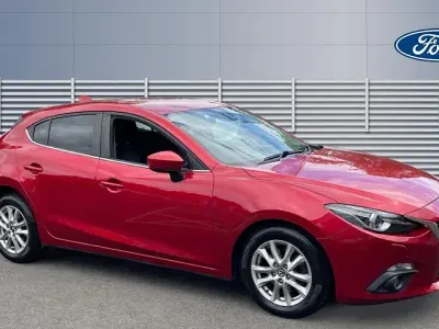 Used Mazda 3 120 HP (88 kW) 2014 Red Hatchback