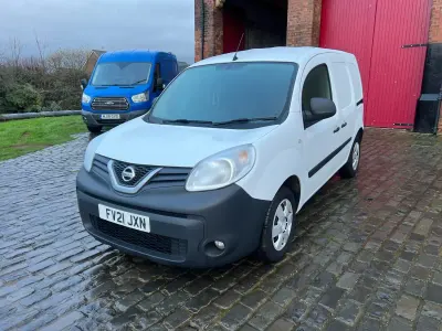 Used Nissan NV250 Acenta 80 HP (58 kW) 2021 White Van