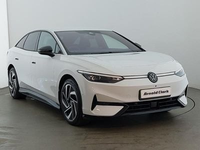 White Used 2024 VW ID.7 Pro Hatchback | £34,998 (Fair price)