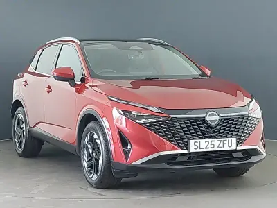 Used Nissan Qashqai N-Connecta 158 HP (116 kW) 2025 Red SUV