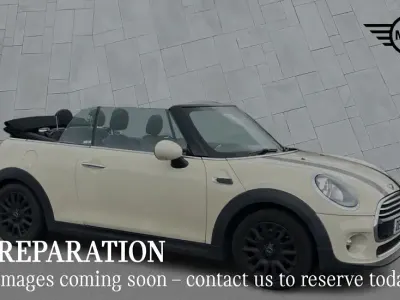 Used Mini Cooper 134 HP (98 kW) 2017 White Hatchback