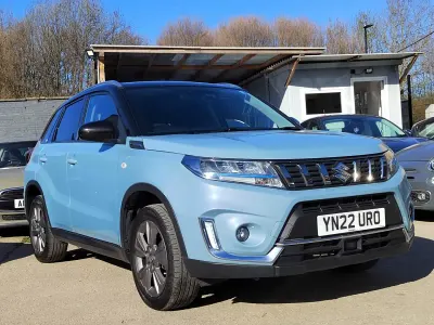 Second-hand Suzuki Vitara SZ-T 127 CP (93 kW) 2022 Albastru SUV