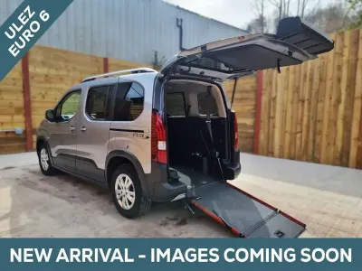 Used Peugeot Rifter Access 131 HP (96 kW) 2020 Grey MPV
