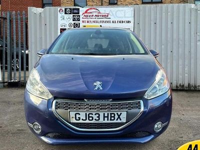 Used Peugeot 208 Allure 82 HP (60 kW) 2013 Blue Hatchback