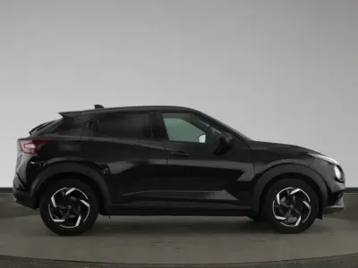 Used Nissan Juke N-Connecta 114 HP (83 kW) 2023 Black SUV