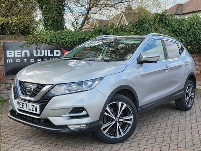 Used Nissan Qashqai N-Connecta 110 HP (80 kW) 2017 Silver SUV