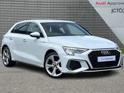 Used Audi A3 S-Line 147 HP (108 kW) 2023 White Sedan