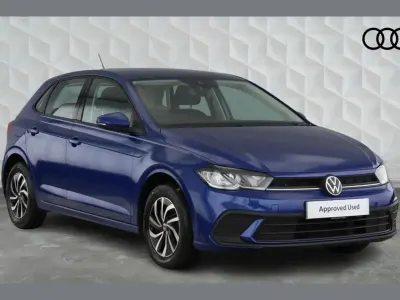 Used VW Polo Life 95 HP (69 kW) 2023 Blue Hatchback