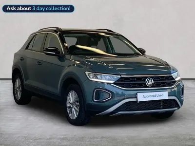 Used VW T-Roc Life 150 HP (110 kW) 2023 Blue SUV