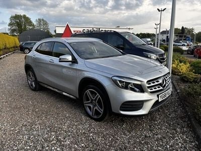 Mercedes GLA220