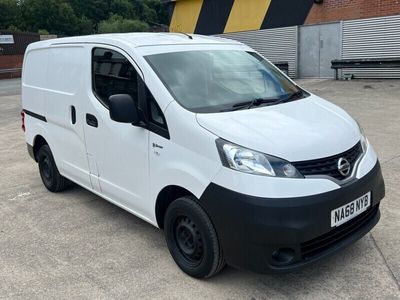 Nissan NV200