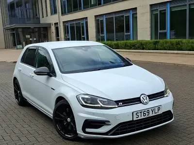Used VW Golf VII R 300 HP (220 kW) 2020 White Hatchback