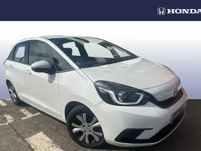 Used Honda Jazz Hybrid 109 HP (80 kW) 2022 Platinum white Hatchback
