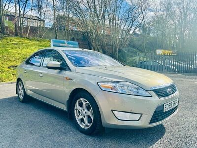 used Ford Mondeo 1.8 TDCi Zetec 5dr [6]