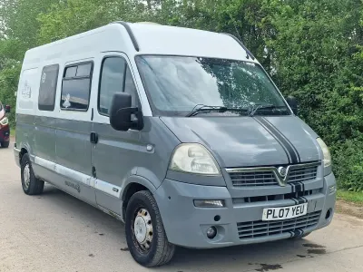 Used Vauxhall Movano 100 HP (73 kW) 2007 White MPV