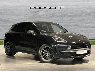 Black Used 2024 Porsche Macan SUV | £59,490 (Fair price)