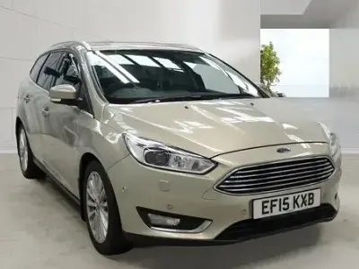 Używany Ford Focus Titanium X 120 KM (88 kW) 2015 Srebrny Kombi
