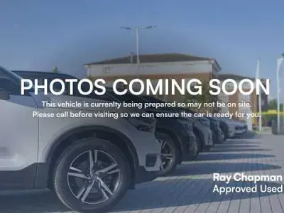 Used Volvo V40 Plus 190 HP (139 kW) 2017 Hatchback