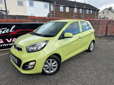 Used Kia Picanto 68 HP (50 kW) 2013 Green Hatchback
