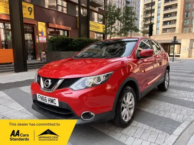Used Nissan Qashqai Acenta 2016 Red SUV