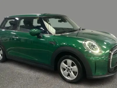 Usado Mini Cooper Classic 2023 Verde Citadino