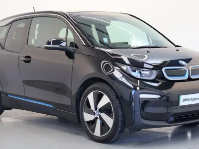Usado BMW i3 Comfort Edition 125 kW (170 HP) 2020 Preto Citadino