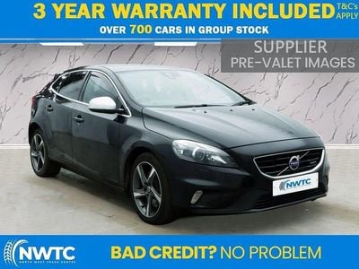 Used Volvo V40 R-Design 150 HP (110 kW) 2015 Black Hatchback