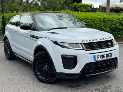 Used Land Rover Range Rover evoque HSE Dynamic 180 HP (132 kW) 2016 White Coupe