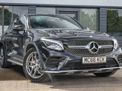 Second-hand Mercedes GLC220 AMG line 170 CP (125 kW) 2017 Negru Coupe