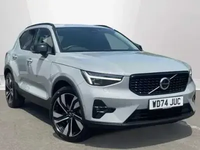 Used Volvo XC40 Ultra 194 HP (142 kW) 2025 Silver SUV