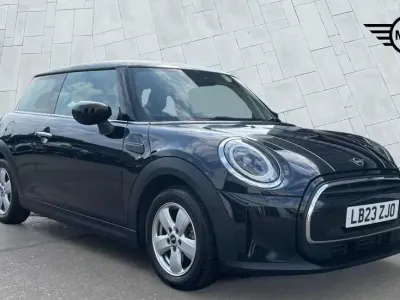 Used Mini Cooper Classic 134 HP (98 kW) 2023 Black Hatchback