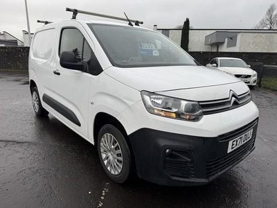 Used Citroën Berlingo 75 HP (55 kW) 2021 White MPV