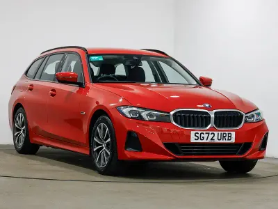 Used BMW 330e Sport Line 292 HP (214 kW) 2022 Red Estate