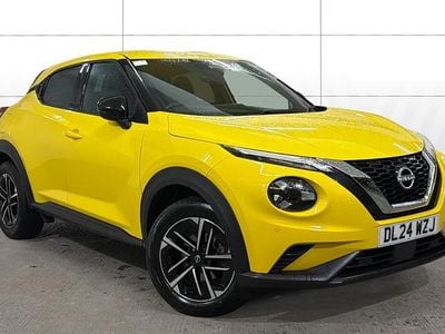 Used Nissan Juke N-Connecta 114 HP (83 kW) 2024 Yellow SUV