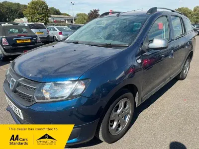 Used Dacia Logan MCV Lauréate 2015 Blue Estate