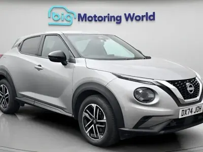 Used Nissan Juke N-Connecta 114 HP (83 kW) 2024 Silver SUV