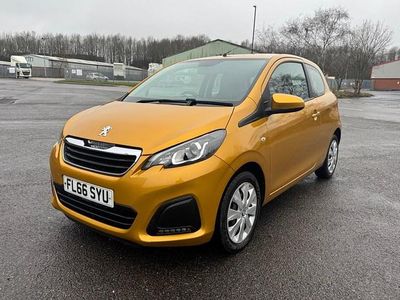 Used Peugeot 108 Active 68 HP (50 kW) 2016 Yellow Hatchback