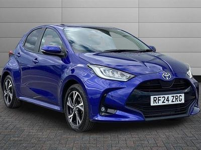 Used Toyota Yaris Hybrid Design 116 HP (85 kW) 2024 Blue Hatchback
