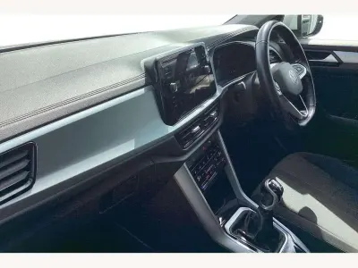 Used VW T-Roc Life 110 HP (80 kW) 2023 White SUV
