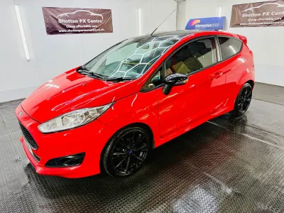 Used Ford Fiesta Zetec 140 HP (102 kW) 2015 Red Hatchback