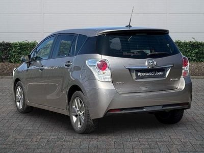 Used Toyota Verso Trend 147 HP (108 kW) 2015 Bronze MPV