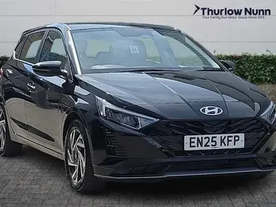 Used Hyundai i20 Advanced 101 HP (74 kW) 2025 Black Hatchback