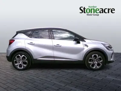 Usado Renault Captur Techno 143 HP (105 kW) 2024 Cinzento SUV