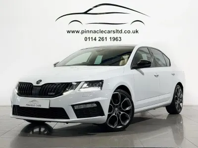 Used Skoda Octavia vRS 184 HP (135 kW) 2018 White Hatchback